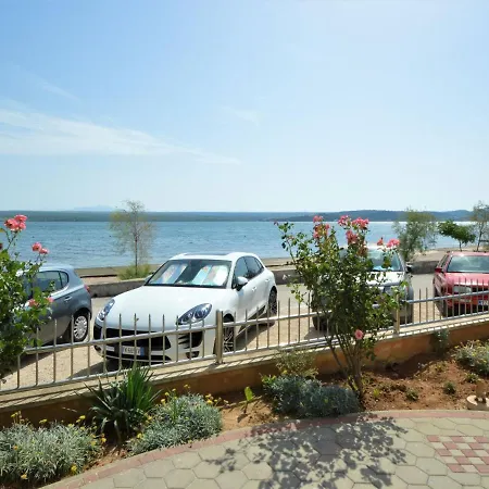 Ivana-3 By Interhome 公寓 Raslina