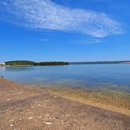 Ivana-3 By Interhome Apartamento Raslina